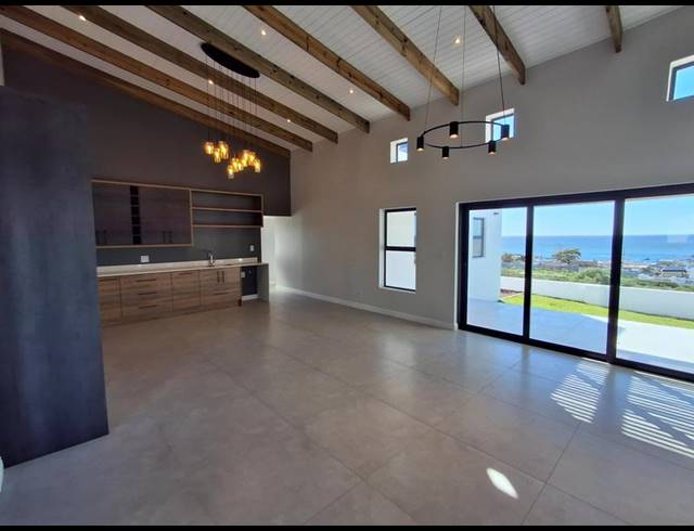 3 BEDROOM HOUSE FOR SALE IN ST HELENA VIEWS